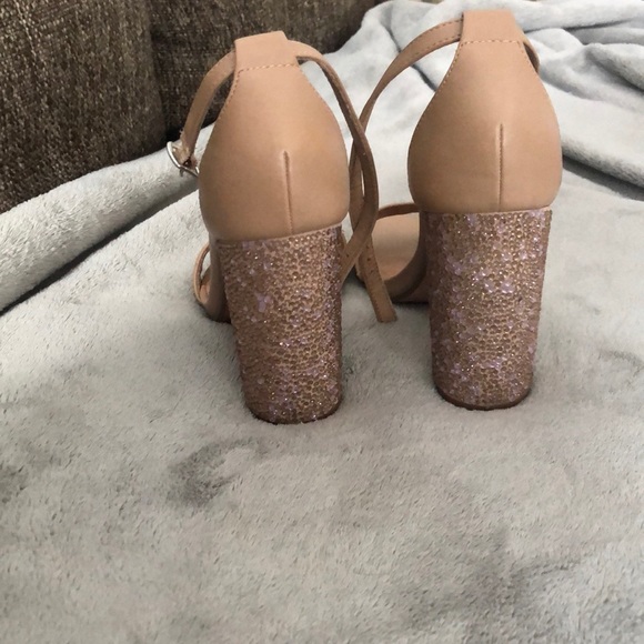 Steve Madden Carson heels - Picture 3 of 5